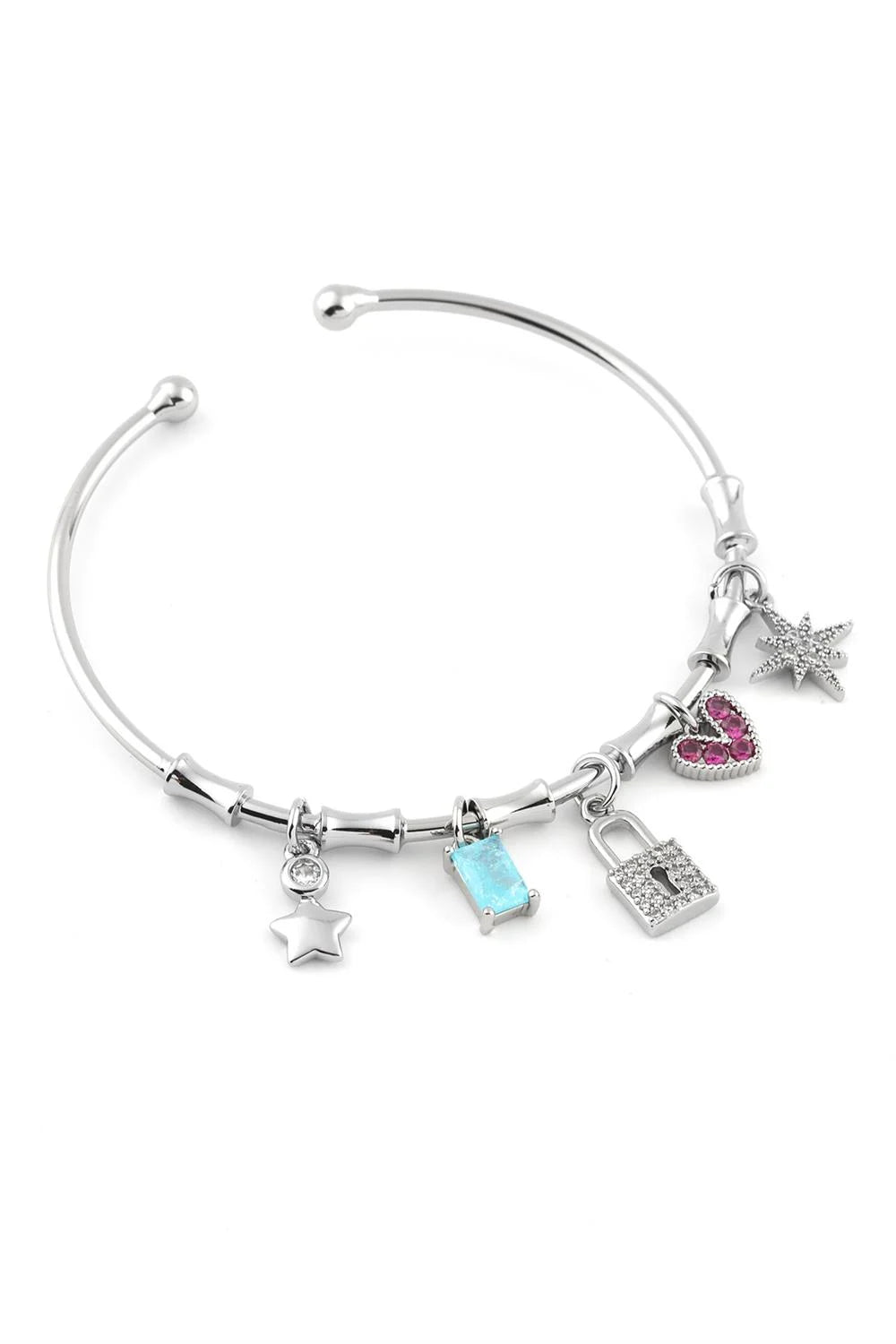 Çelik Kilit Detaylı Charm Bileklik